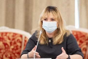 Dragu: Îndemn toate consiliile pentru situaţii de urgenţă să permită persoanelor agresate părăsirea locuinţei şi noaptea