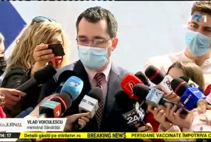 Voiculescu: Toți suntem de acord cu sloganul „Jos pandemia!”, numai că singura posibilitate de a ajunge acolo este vaccinarea și protejarea