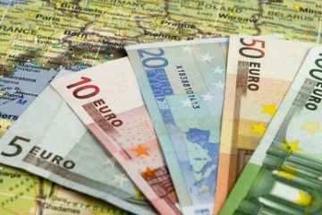 Curtea de Conturi a UE avertizează despre riscul de fraudă cu fonduri pentru redresare după pandemie