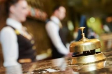 Miniștrii Sănătății și Economiei, întâlnire cu reprezentanții industriei hoteliere. Discuții despre planificarea deschiderii mediului de business