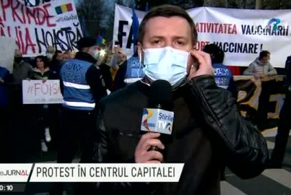 Noi proteste în Capitală. Manifestanții au aprins lumânări în fața Palatului Cotroceni