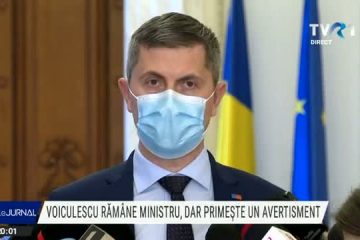 Vlad Voiculescu, criticat, dar păstrat la șefia Ministerului Sănătății