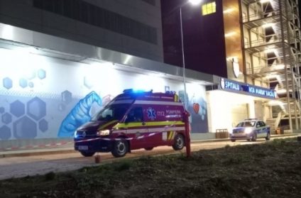 Incendiu la Spitalul Judeţean de Urgenţă Bacău. A ars izolaţia conductelor de termoficare