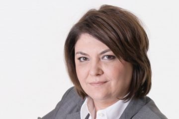 Certificatul verde digital va funcţiona ca un facilitator al călătoriilor – spune comisarul european pentru Tranuri, Adina Vălean
