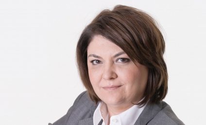 Certificatul verde digital va funcţiona ca un facilitator al călătoriilor – spune comisarul european pentru Tranuri, Adina Vălean