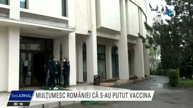 iasi:-studentii-straini,-multumiti-ca-s-au-putut-vaccina-anti-covid-in-romania