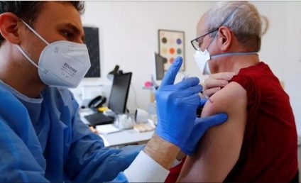 Ministrul german al Justiției: Cei vaccinați s-ar putea bucura de mai multă libertate