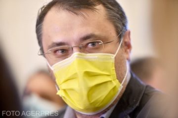 Ministrul Investițiilor Europene, Cristian Ghinea: Avem acum un PNRR de 29 de miliarde, agreat în coaliție. Avem mandat pentru Bruxelles. Premierul Florin Cîțu: Nu renunţăm la niciun proiect