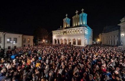 Patriarhul Daniel: Învierea Mântuitorului Iisus Hristos – vindecare de întristare. Cuvântul de învăţătură rostit la slujba Învierii de la Catedrala Patriarhală