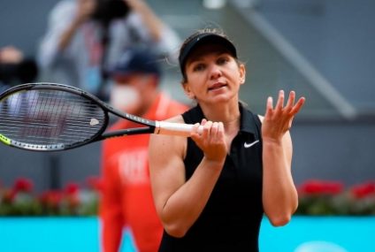 Simona Halep a pierdut în optimi la Madrid, fiind învinsă în trei seturi de belgianca Elise Mertens