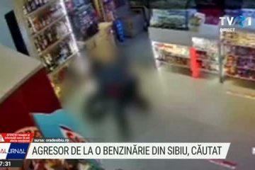 Un bărbat care a bătut și a înjunghiat un angajat al unei benzinării, căutat de poliție. Atenție, imagini care vă pot afecta emoțional! Complicele său a fost prins și e sub control judiciar