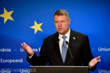 Președintele Klaus Iohannis participă, la Porto, la reuniunea informală a Consiliului European și la Summitul UE-India