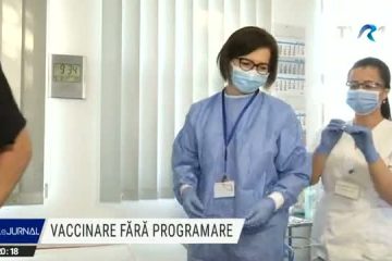 Vaccinare fără programare și în Bihor. Ministrul Sănătății a vaccinat mai multe persoane
