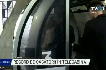 Rusia: Record de căsătorii în telecabină