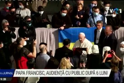 Papa Francisc a reluat audiențele generale cu public