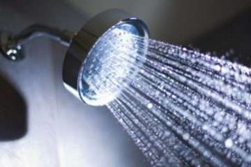 Aproximativ o mie de imobile din Capitală au probleme cu furnizarea apei calde
