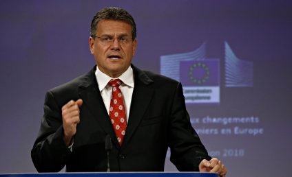 Vicepreşedintele Comisiei Europene Maros Sefcovic efectuează luni o vizită în România