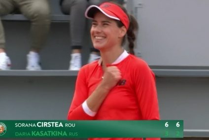 Sorana Cîrstea este în optimi la Roland Garros, după ce a învins-o pe Daria Kasatkina în minimum de seturi