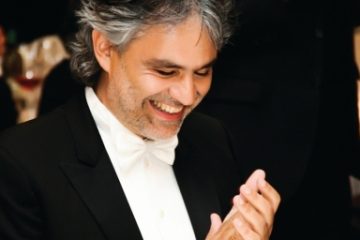 Vineri începe EURO 2020. Tenorul italian Andrea Bocelli va cânta în deschiderea Campionatului european de fotbal