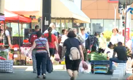 Tarabele şi vânzătorii ambulanți invadează din nou Capitala. Autoritățile spun că nu pot face mare lucru