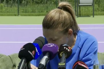 Simona Halep, despre logodnă și planurile de viitor: E foarte frumos inelul și-l port cu mândrie și plăcere. După ce mai iau un Grand Slam, vreau să am și un copil