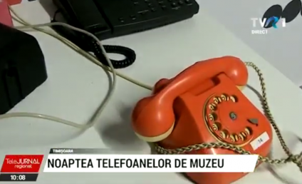 Noaptea telefoanelor de muzeu la Timișoara. Cei mai mici vizitatori au apreciat faptul că telefonul „cu fir” lăsa mai mult timp socializării și întâlnirilor cu prietenii