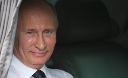 Ideea relansării dialogului cu Putin tulbură Uniunea Europeană. Președintele lituanian: ”Mie mi se pare că încercăm să ne înţelegem cu ursul pentru a ţine în siguranţă o parte dintre albine”