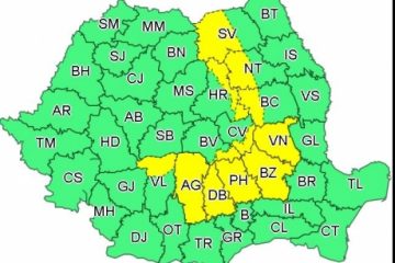 Cod galben de vreme instabilă în zone din 12 judeţe, luni. Caniculă în alte 21 de judeţe şi Bucureşti, de marţi