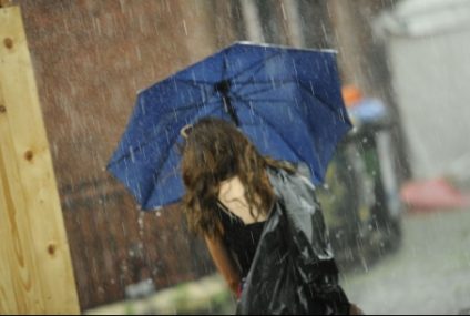 Cod galben de furtună în Bucureşti, până la ora 18.15