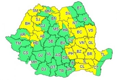 Cod galben de instabilitate atmosferică temporar accentuată pentru 26 de judeţe, duminică. Vreme caldă în Capitală