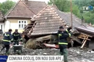 Comuna Ocoliş din Alba, din nou sub ape. Zeci de animale au murit înecate, mai multe case nu mai pot fi locuite. Hidrologii avertizează că pericolul nu a trecut