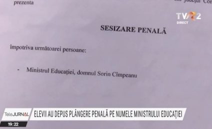 Elevii au depus plângere penală pe numele ministrului Educaţiei, nemulțumiți de întârzierea decontării tranului. Cîmpeanu: Îmi cer scuze acelor elevi care nu au ştiut că sunt în vacanţă şi au vrut să meargă la şcoală