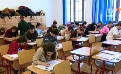 34.120 de candidaţi susţin proba scrisă în cadrul examenului de tituarizare în învăţământ