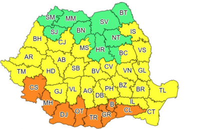 Alerte de caniculă în 33 de judeţe şi Bucureşti, până duminică. Cod galben de vreme instabilă în 11 judeţe, vineri