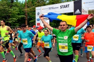 Aproximativ 10.000 de alergători sunt aşteptaţi să participe la Semimaratonul Bucureşti. Primii 150 de metri se va alerga cu mască de protecție