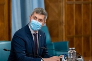 USR PLUS cere negocieri în Coaliție pentru desemnarea unui nou premier, altfel va susține o moțiune de cenzură împotriva lui Florin Cîțu
