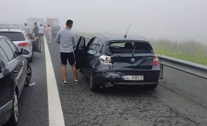 Trei autovehicule implicate într-un accident pe A2, la Cernica. Circulaţie îngreunată pe sensul spre Bucureşti