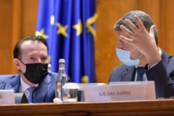 Premierul Cîţu: Le-am spus colegilor din USR că putem merge mai departe, trebuie doar să retragă moţiunea