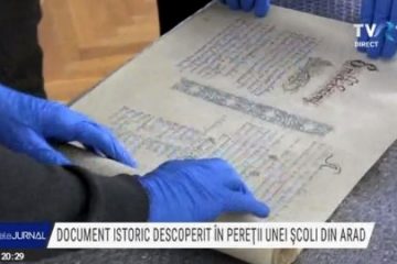 Document istoric descoperit în pereții unei școli din Arad, în timpul reabilitării