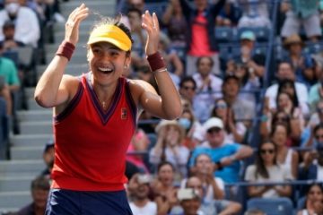 TENIS | iva de origine română Emma Răducanu scrie istorie la US Open: Este prima jucătoare venită din calificări care ajunge în semifinale