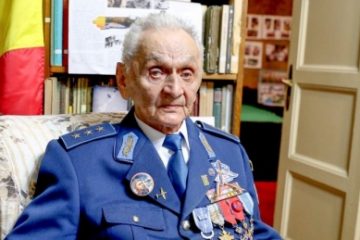 A murit generalul Ion Dobran, ultimul pilot de vânătoare român supravieţuitor al celui de-Al Doilea Război Mondial