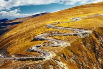 Circulaţia rutieră se închide temporar pe Transalpina, între Rânca şi Obârşia Lotrului