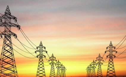 România a importat marţi peste 2.100 de MW de electricitate. Preţul pe bursă a ajuns la un nou record istoric