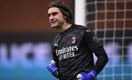 Fotbal: Ciprian Tătăruşanu va apăra poarta echipei AC Milan după accidentarea lui Mike Maignan