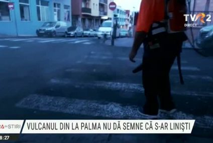 Un cutremur de 4,5 pe Richter pe insula spaniolă La Palma a deschis o nouă fisură în vulcanul activ, făcând loc unui râu de lavă care curge spre localitățile din apropiere