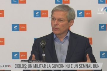 Dacian Cioloș: USR nu intenționează să sprijine un guvern minoritar care are susținerea PSD. Am putea avea rapid un guvern PNL-USR-UDMR, decizia e la PNL