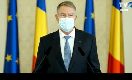 Președintele Klaus Iohannis: Dragi români, mergeți să vă vaccinați! De ce trebuie să dăm ascultare unora care vorbesc prostii în spațiul public și pe Facebook?