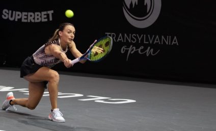 Tenis: Ana Bogdan s-a calificat în optimile turneului WTA Transylvania Open de la Cluj. Alexandra Ignatik și Andreea Prisăcariu au fost eliminate în primul tur