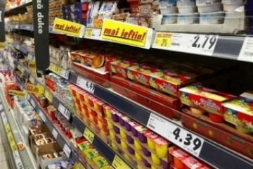 Amenzi de 180.000 de lei pentru șapte supermarketuri din Ploieşti. Aproximativ 700 kg produse alimentare, retrase de la comercializare