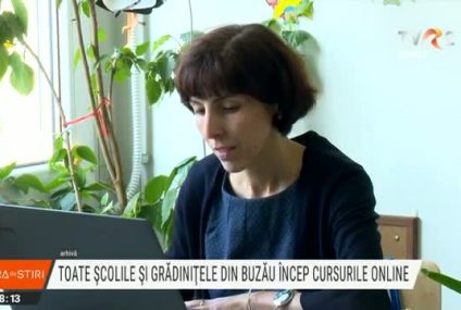 Toate școlile din Buzău încep luni cursurile online. Decizia, luată din cauza ratei mare de infectare și a aglomerației de la spitalul județean, unde pacienții sunt conectați la oxigen în mașinile aflate în parcare